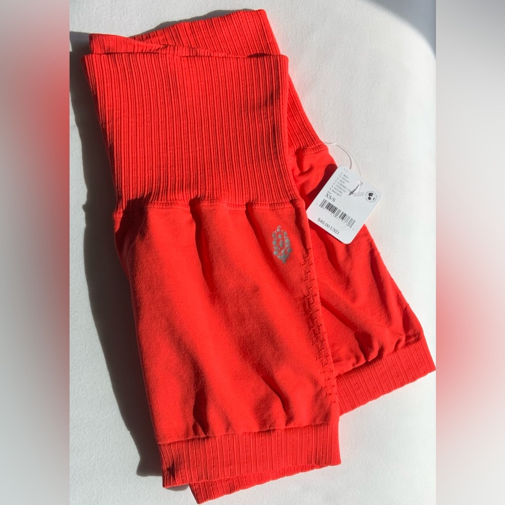 Free People Movement ~ Seamless Good Karma Running Shorts ~ Size XS ~ * NWT * - Picture 15 of 15